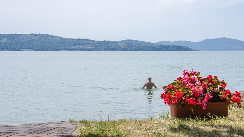 Hotel Kursaal Passignano sul Trasimeno Εξωτερικό φωτογραφία